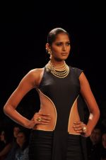 Model walks for Farah Ali Khan Show at IIJW 2014 Day 1 in Grand Hyatt, Mumbai on